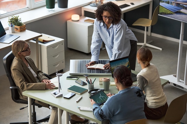 Business strategy planning